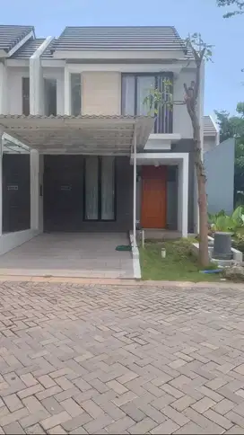 Disewakan Rumah Nwl 2 Lantai Sby