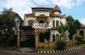 Disewakan Rumah Mewah di Istana Dieng, Kota Malang