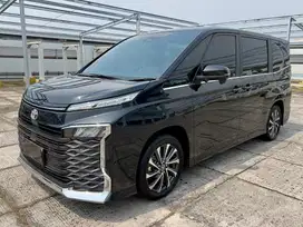 [LOW KM 6.000] TOYOTA VOXY TSS 2022 HITAM ISTIMEWA MODEL 2023