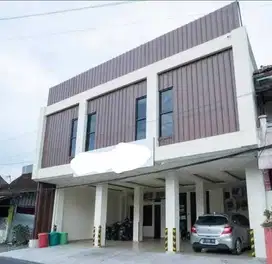 Kost exclusive 24 Kamar Full furnished pinggir jalan utama Seturan