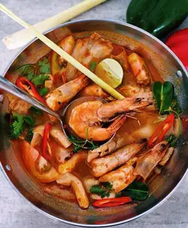 COOK dengan latar belakang CHINESE/THAI untuk resto THAI HALAL di JKT