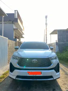 Dijual Toyota zenix V Modelista hybrid 2024, tangan 1
