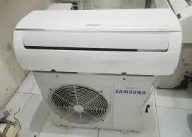 Jual ac Samsung 1/2 pk R410 lowwat 360 watt kondisi 95% ori semua