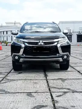 Mitsubishi Pajero Sport Dakar AT 2017 Hitam Super Istimewa