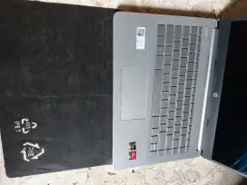 Laptop HP belum 1 tahun, baru dipakai buat latihan saja