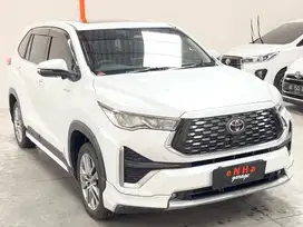 KM 14rb.. Plat H.. INNOVA ZENIX Q 2.0 Hybrid Modelista 2023.. eNHa gar