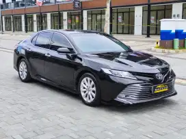 Camry 2.5 V, AT, 2020, sunroof