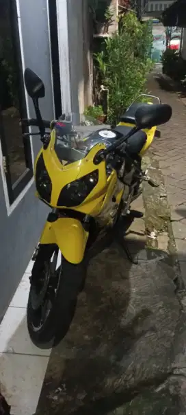 Honda CBR 150 Thailand 2006