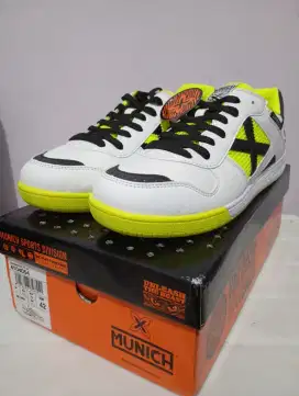 Sepatu futsal x munich Continental v2