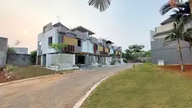 DIJUAL RUGI! Rumah Hook Luas di Puri 11 – Heritage Residence 9