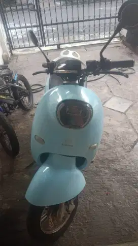 DIJUAL MOTOR LISTRIK GOLDEN TURTLE KONDISI MULUS