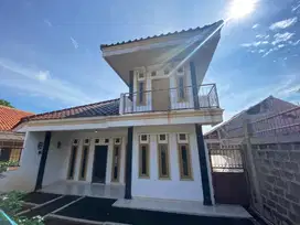 Jual Rumah Tingkah 325 m2 & Kontrakan 16 Pintu 800 m2 Kota Purwakarta