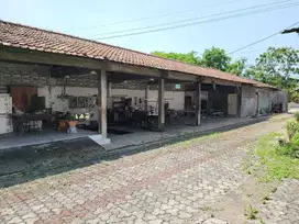 Disewakan lahan usaha raya mulyorejo utara, cocok untuk bengkel