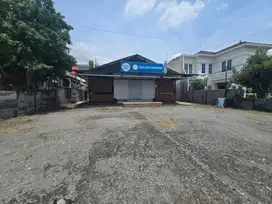 Ruang Usaha Strategis di Jalan Raya Adi Sucipto Colomadu Solo