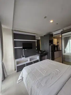 Disewakan Studio Signature Park Grande – Full Furnish, View MT Haryono