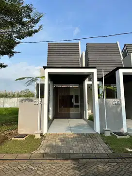 Dijual Rumah Baru Modern Minimalis di Araya Malang