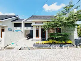 Rumah Cantik Baru Ready Nyaman Cluster Perumahan Utara Solo