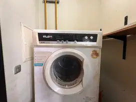 Mesin Cuci Electrolux (Free Dryer)