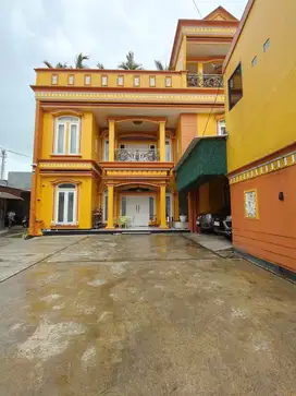 Rumah 3 lantai semi furnish di Cipayung Jakarta timur