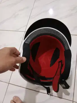 Helm bekas ukuran M