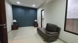 Rumah Modern Bavarian Village Surabaya Barat