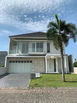 SEWAKAN RUMAH DI RAFFLES GARDEN CITRALAND SURABAYA  (Tjin2Area)