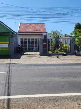 RUMAH KONSEP VILLA ROGOJAMPI BANYUWANGI