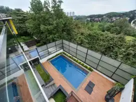 Di jual rumah di sentul city dengan view belakang golf