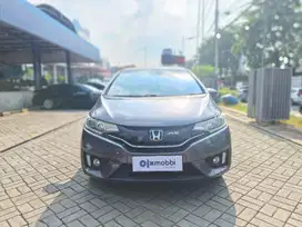 Low KM Honda Jazz 1.5 RS Bensin-AT 2016 CAEEB