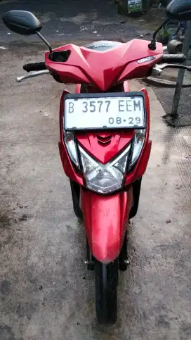 Jual Honda beat fi injection tahun 2014 lengkap pajak hidup