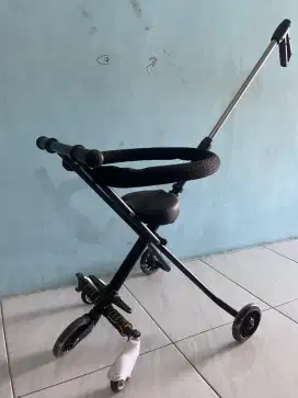 Stroller exotic