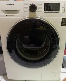 Dijual cepat mesin cuci LG 7KG front loading