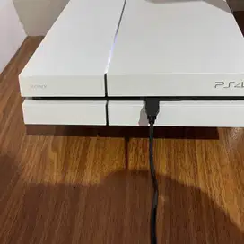 Sony ps4 500gb white dijual apa ada nya