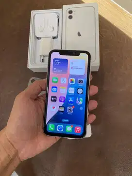 Jual cepat iPhone 11 64gb all operator fullset lengkap