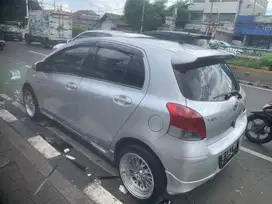 Toyota Yaris 2010 Bensin