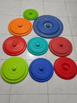 TUTUP EMBER bekas Satunya Rp6.000 Ga Belah atau Bolong ya