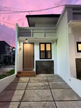 DIJUAL Rumah Siap Huni Strategis di Cibubur dibawah Harga Pasar