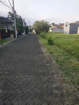 TANAH DALAM PERUMAHAN BELAH HOTEL MERCURE PLAOSAN BLIMBING KOTA MALANG