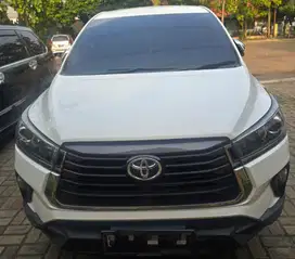 Kijang Innova Venturer 2.0 Matic 2020