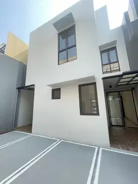 RUMAH DI BSD City PRESTIGIA THE EMINENT
