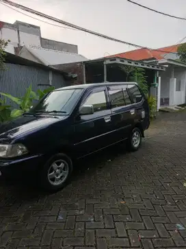 Toyota Kijang 2002 Bensin