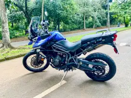 Dijual Motor Triumph Tiger 800 XCX