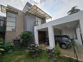 Dijual Rumah minimalis 2 Lantai Siap Huni di Bintaro Pesanggrahan