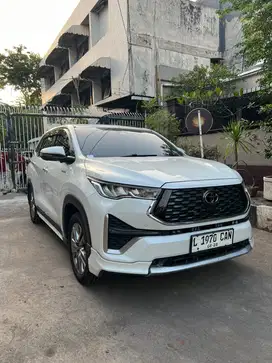 Toyota Kijang Innova Zenix Q Hybrid Putih 2023 Hybrid