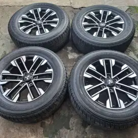 Velg pajero original bisa tt