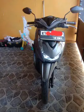 Honda Beat type atas