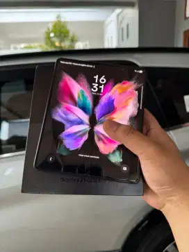 Samsung Galaxy Z Fold 3 5G 12/256gb Fullset Original Sein Resmi