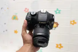 Kamera DSLR Canon 550d kit 18-55mm