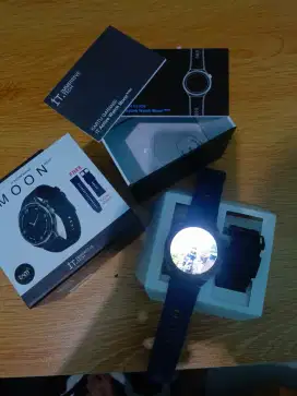 Jual Bu, jam tangan IT Smartwatch Moon.