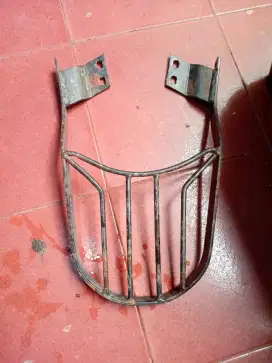 Breket boks motor supra GTR 150